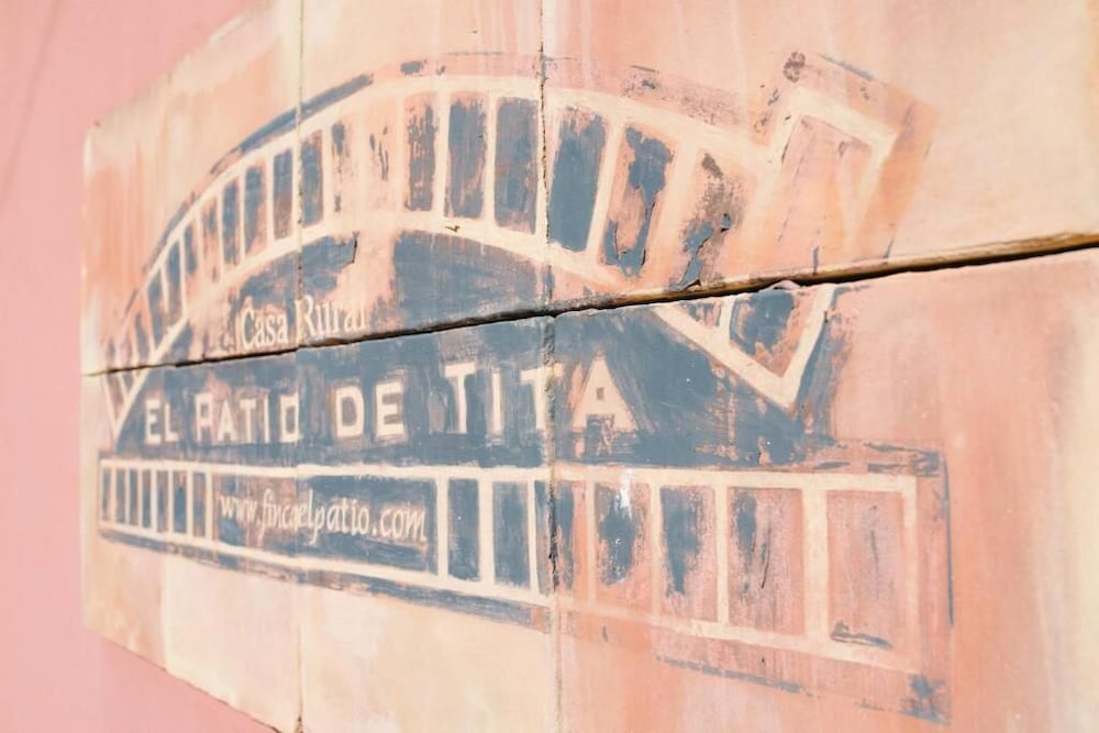 El Patio De Tita 5/50