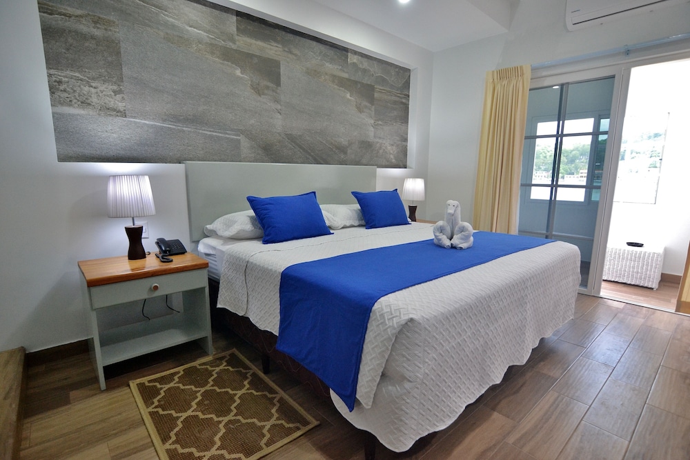 Hotel Casazul 27/72
