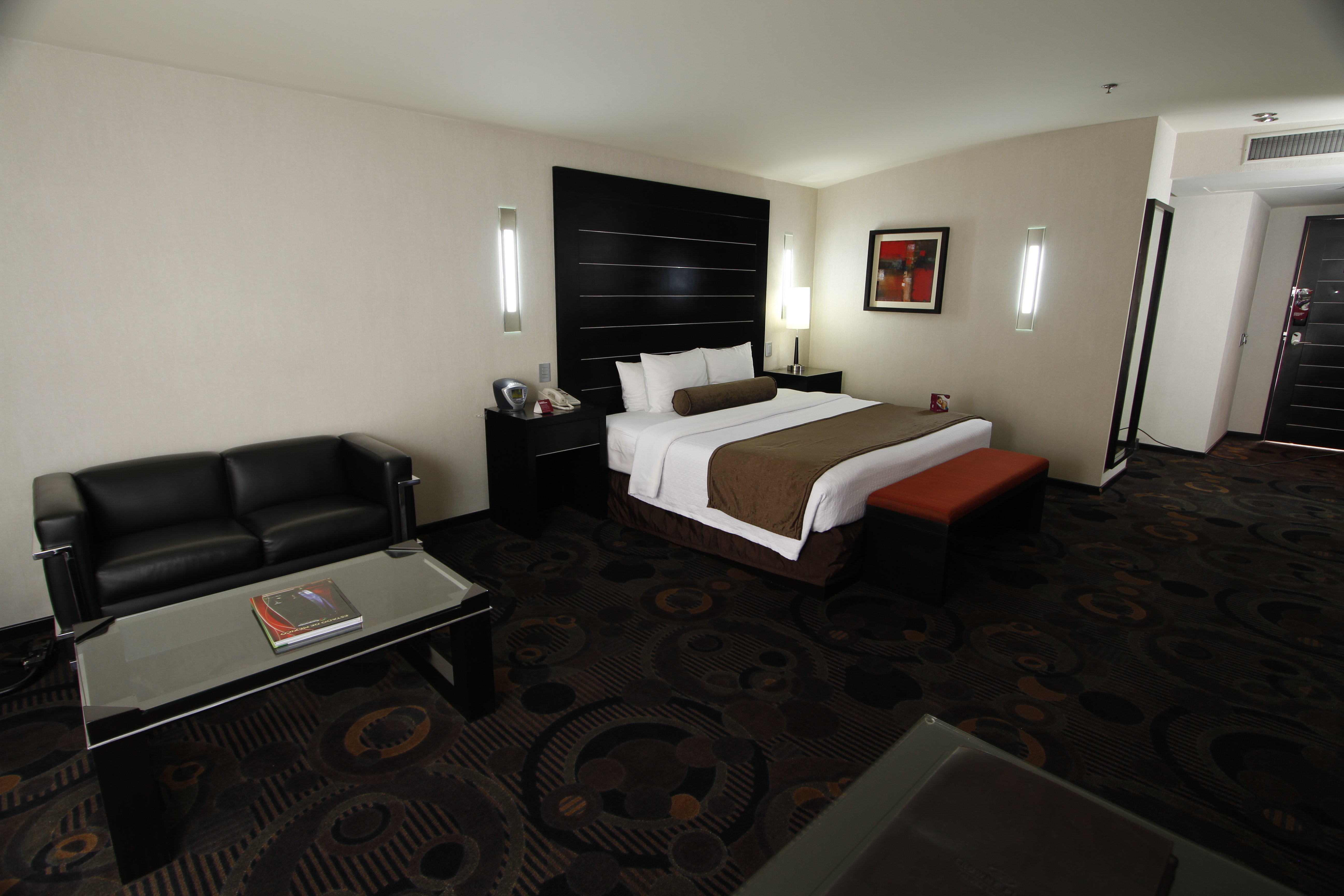 Crowne Plaza Toluca-Lancaster 21/78