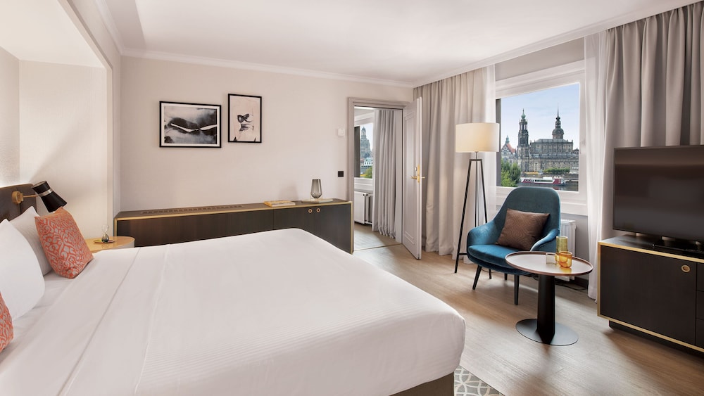BELLEVUE, FAMILY SUITE