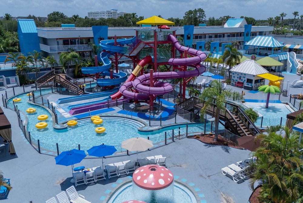 Ramada by Wyndham Hotel & Water Park 62/67