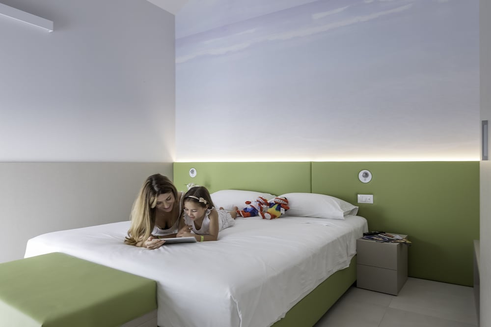 VELA BLU CAMPING VILLAGE 29/67