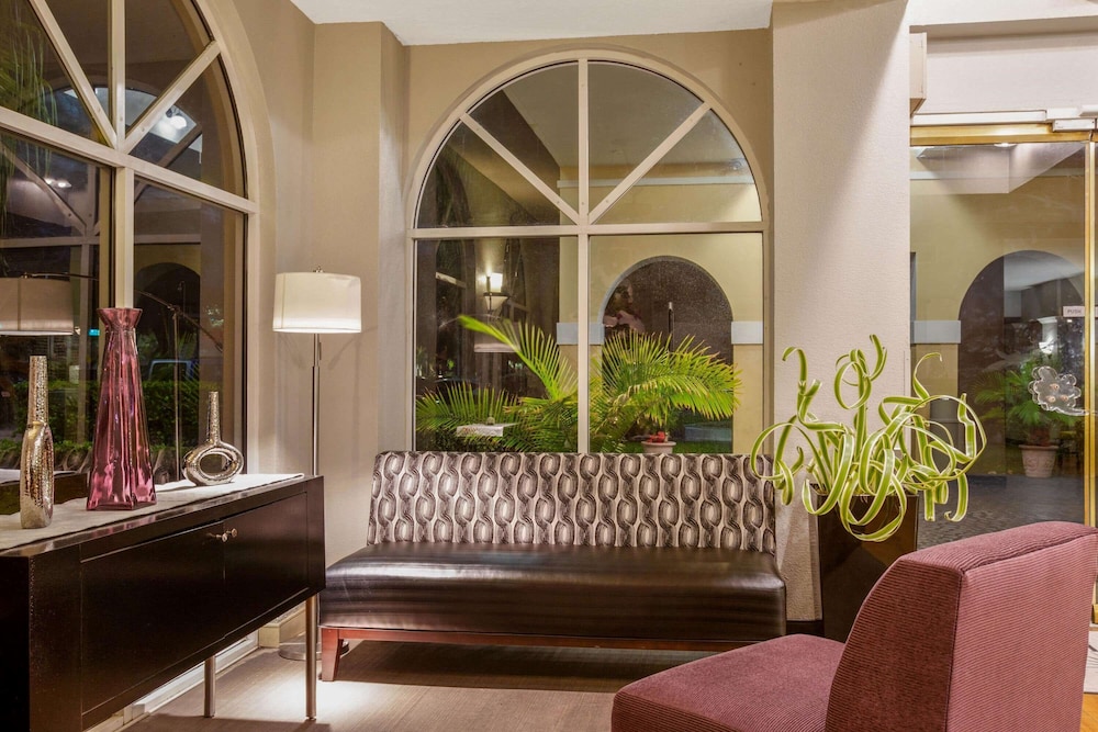 lobby