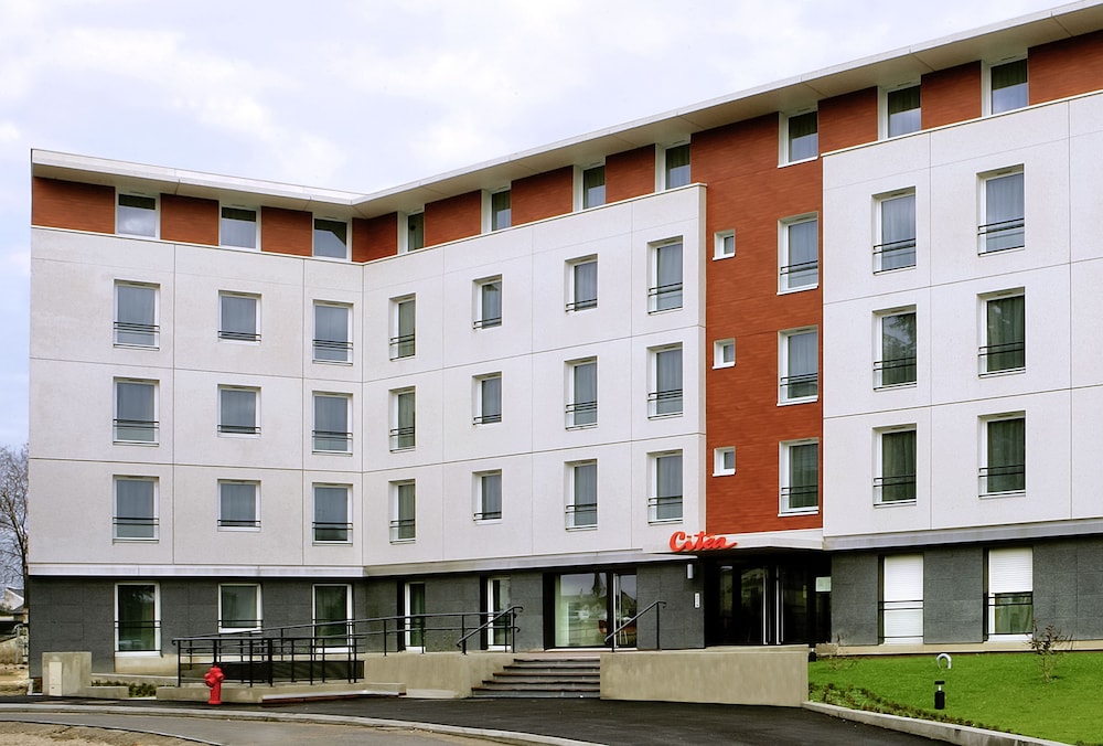 Adagio Access Orleans 1/56
