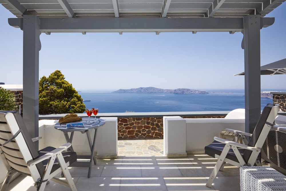 Santorini Princess Spa Hotel 24/50