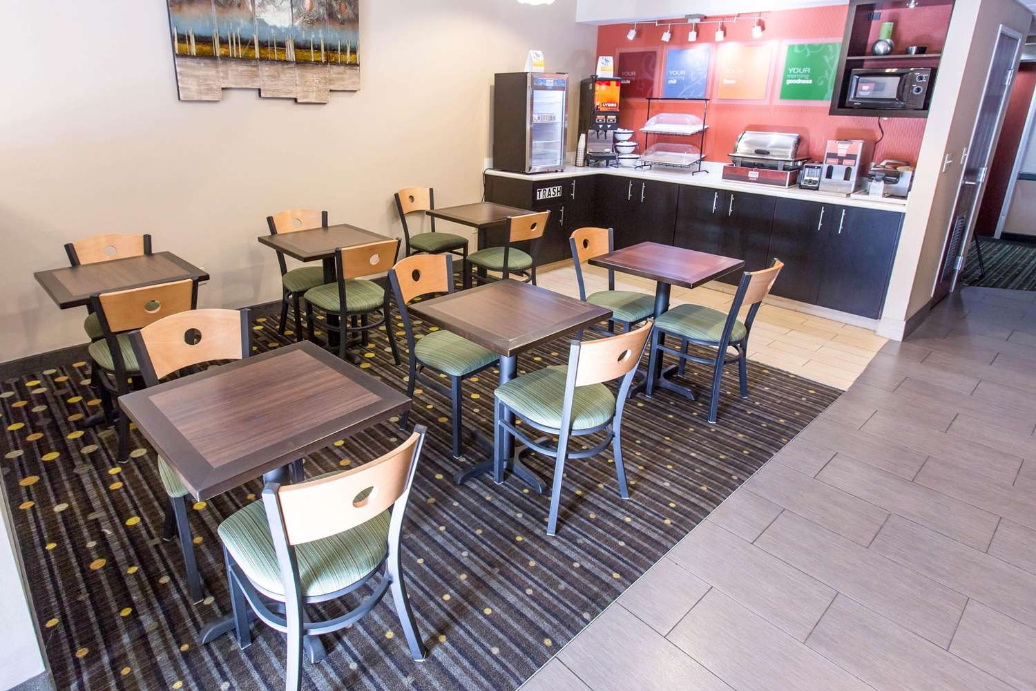 restaurant cafeteria