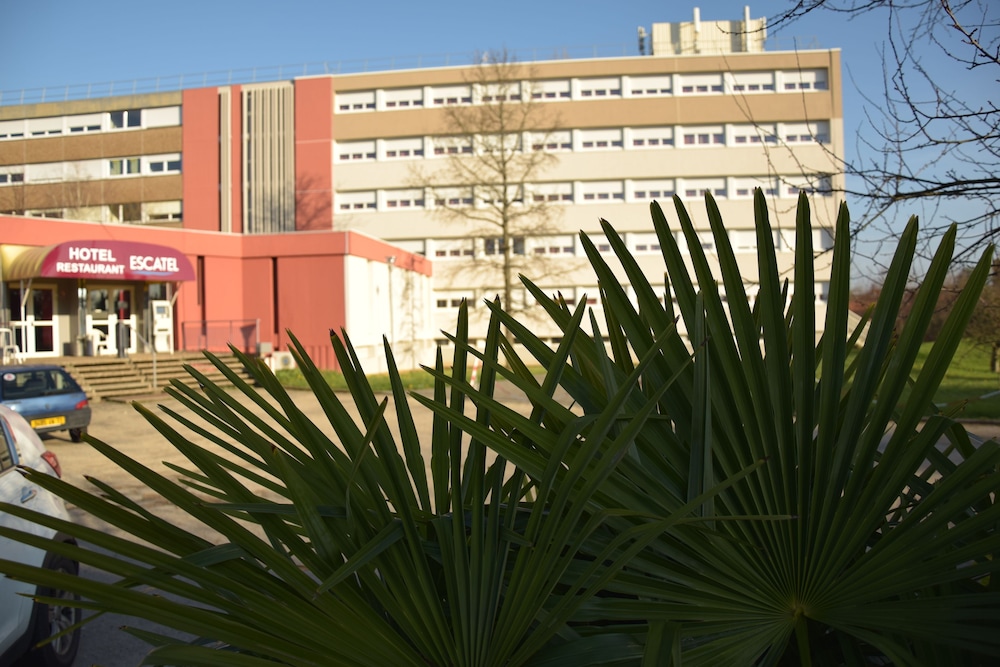 Escatel Hotel 2/60