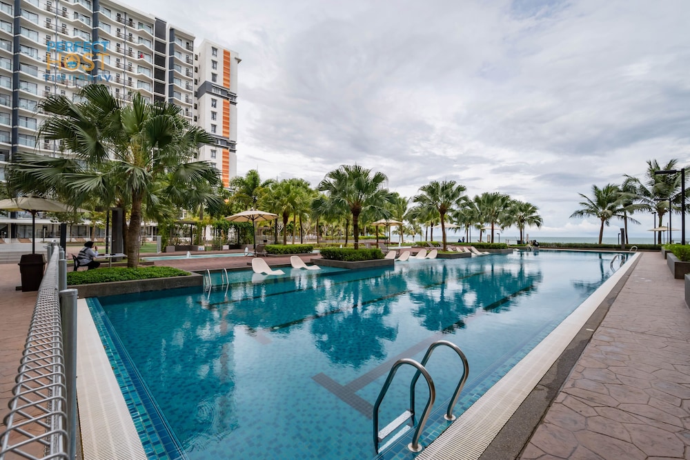 TIMUR BAY BEACHFRONT BY PERFECT HOST 28/50