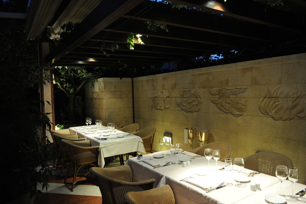 Milan Hotel Restaraunt Enoteca 20/28