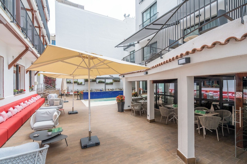 Neptuno Apartments 62/69