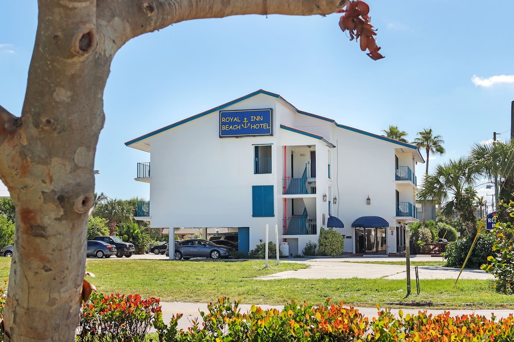 The Royal Inn Beach Hotel Hutchinson Island 4/66