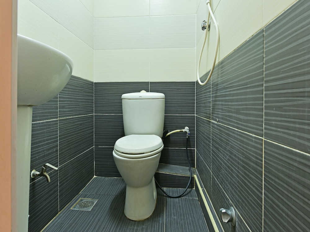 Hotel O Mini Indah 31/32