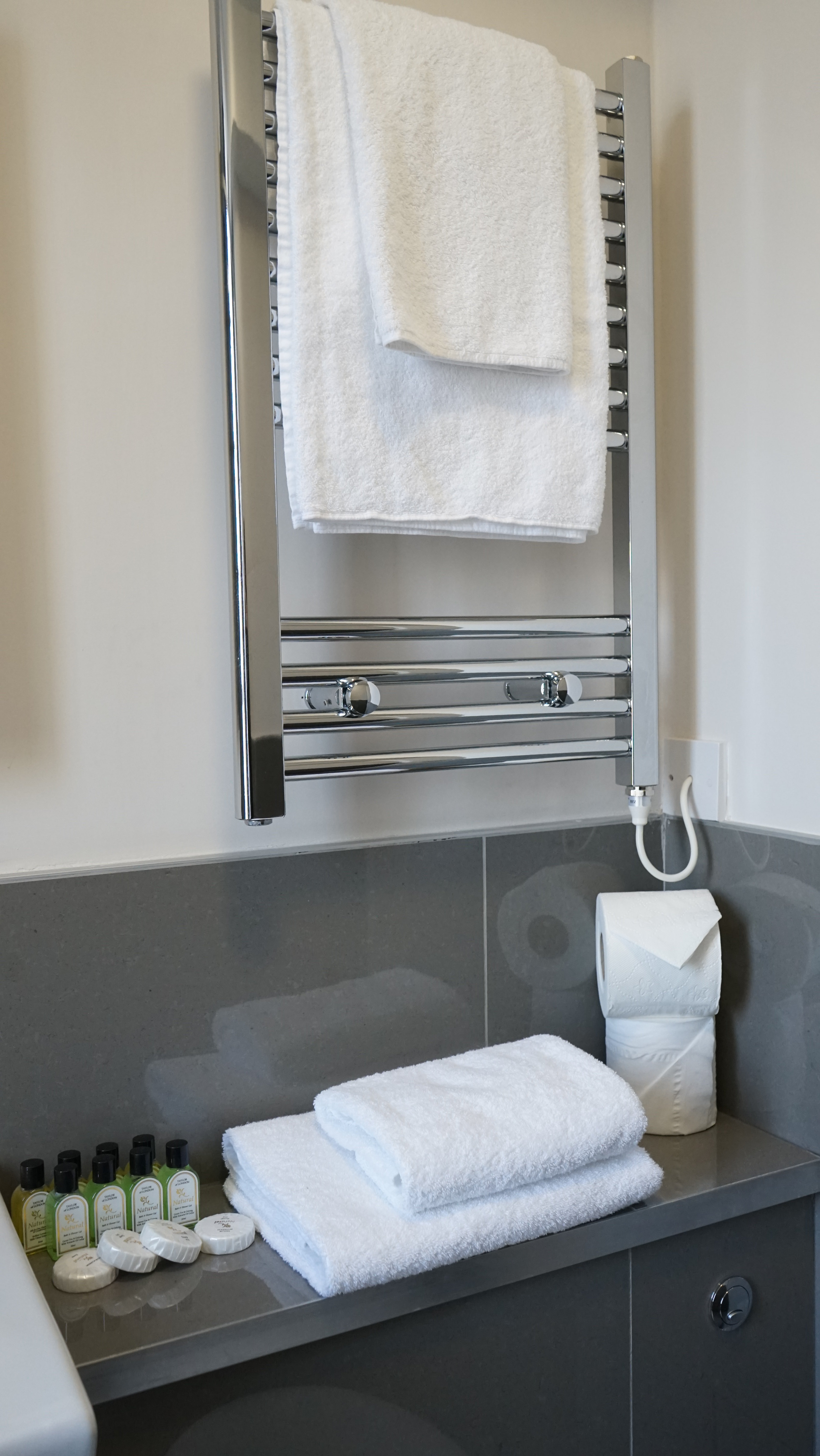 Chelsea Cloisters Serviced Apartments 120/121