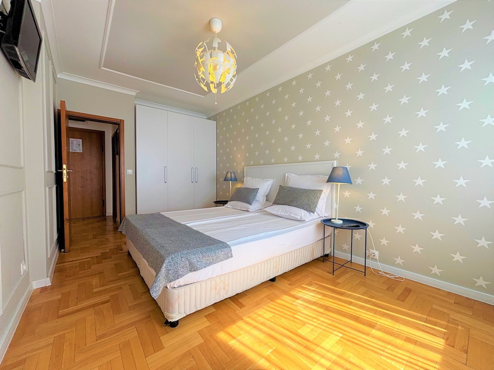 Dunav Apartment House 17/50