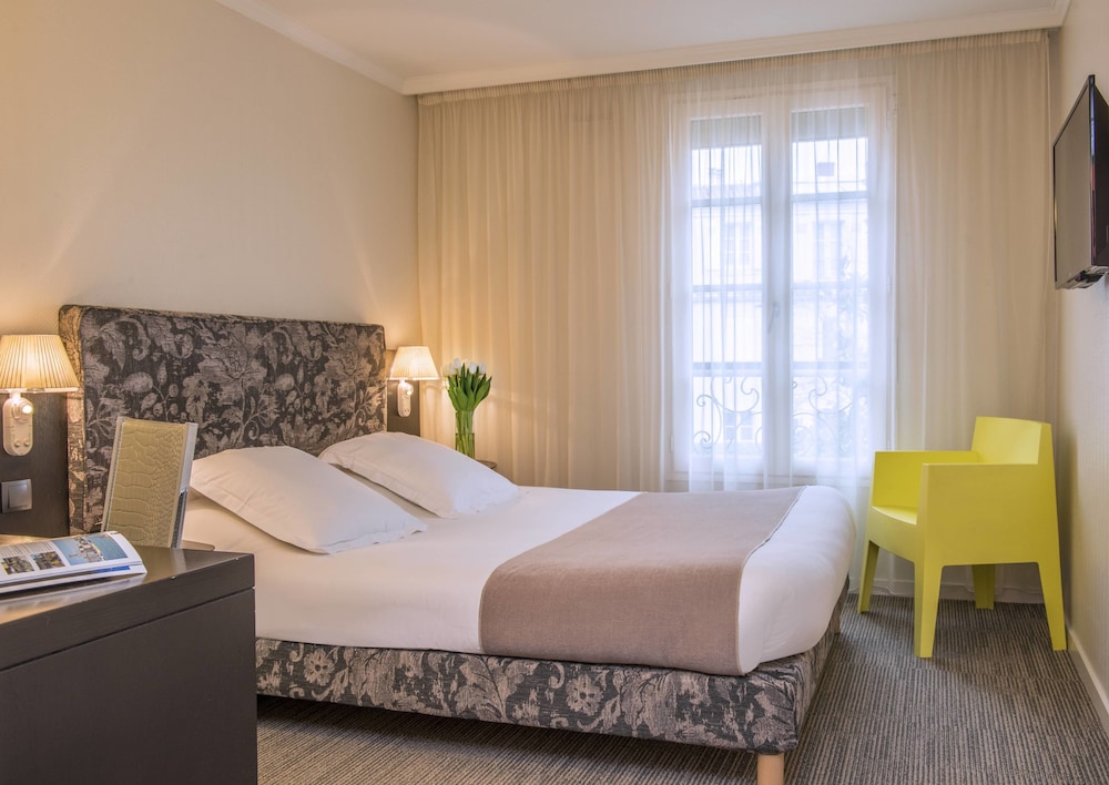 SAINT NICOLAS HOTEL 24/80