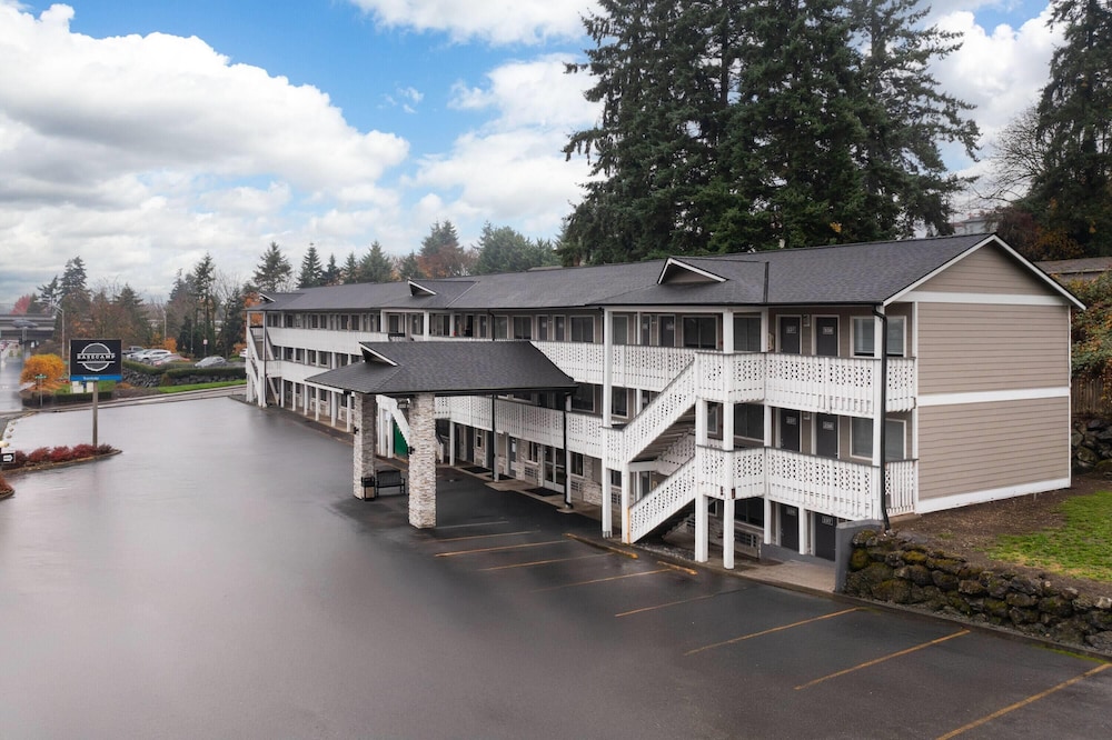 Basecamp Puyallup a Travelodge by Wyndham 5/50