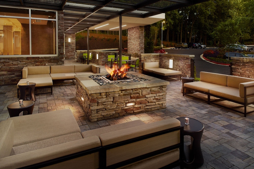 SpringHill Suites by Marriott Atlanta Northwest 12/20