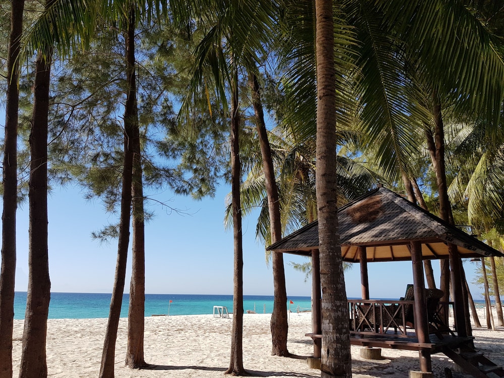 Sutera @ Mantanani Island Resort and Spa 58/62