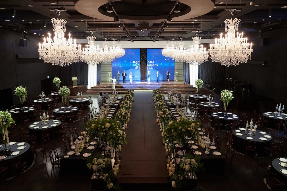 Ramada by Wyndham Songdo 32/34