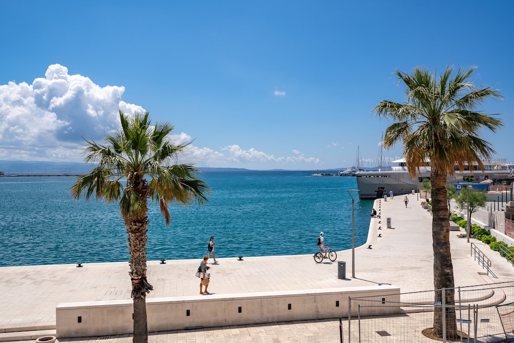 Galeria Valeria Seaside Downtown - MAG Quaint & Elegant Boutique Hotels 70/75
