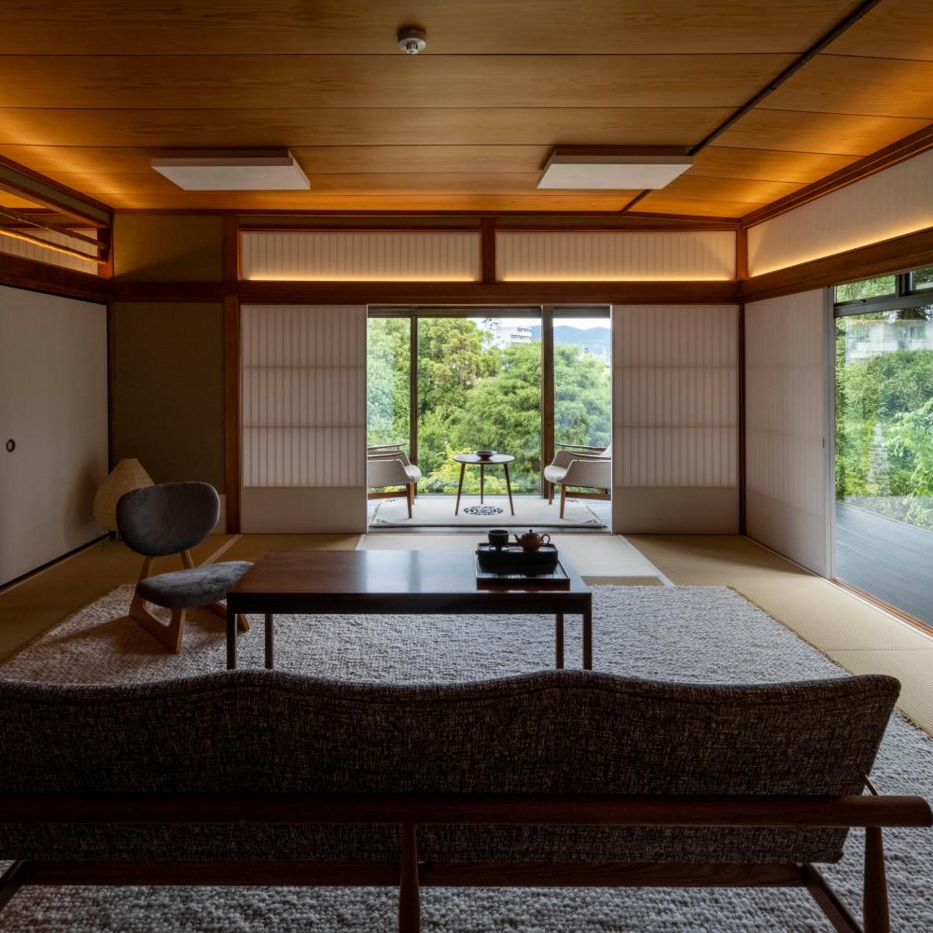 Momoyama Onsen Tsukimikan 35/49