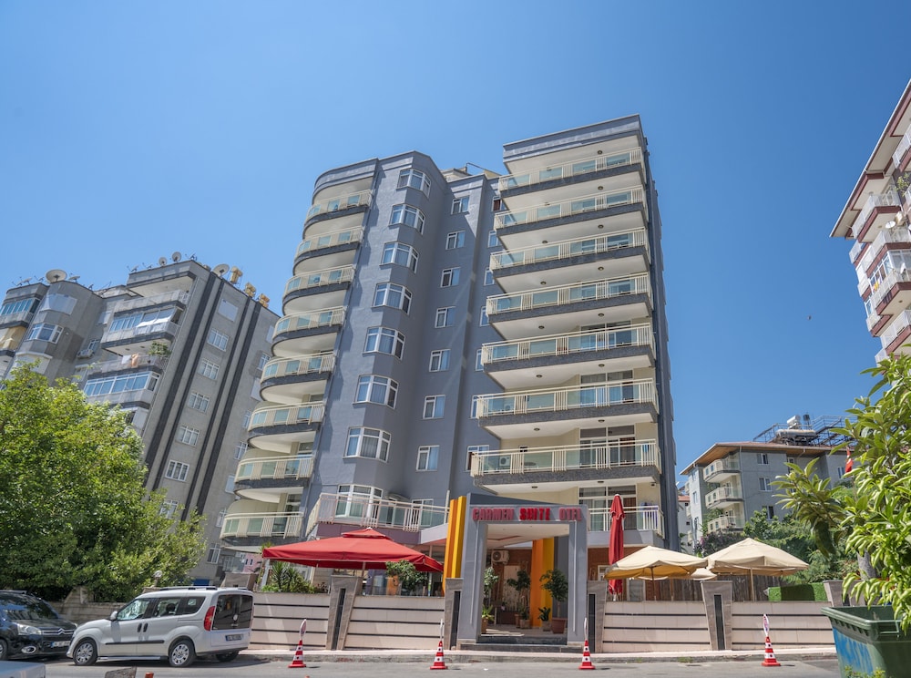 Carmen Suite Hotel 5/32