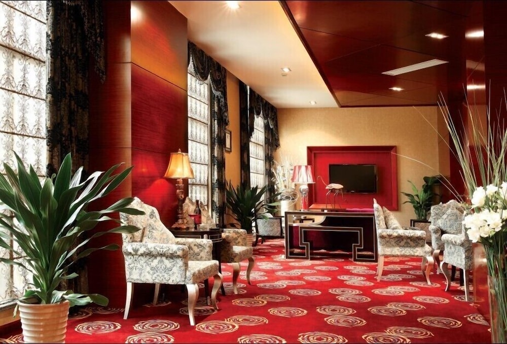 Yuloon Hotel Shanghai 24/35