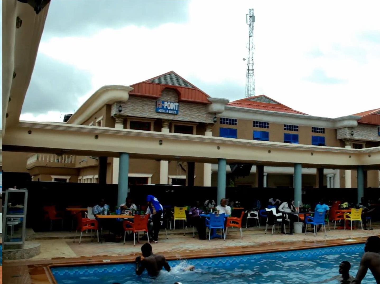 Hipoint Hotel and Suites 3/25