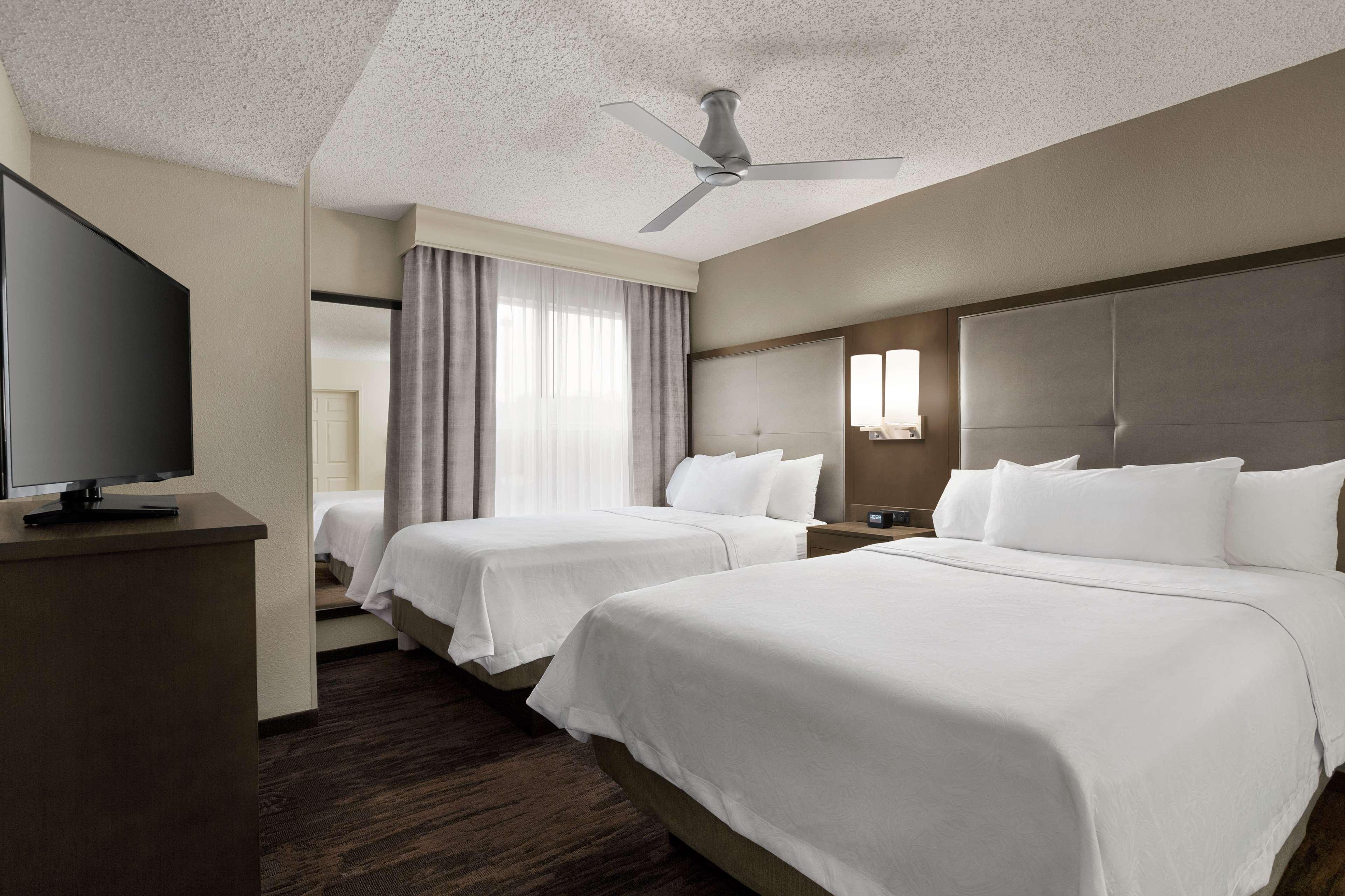 2 BEDROOMS, SUITE, 2 DOUBLE BEDS, KING BED, 2 BATHROOMS