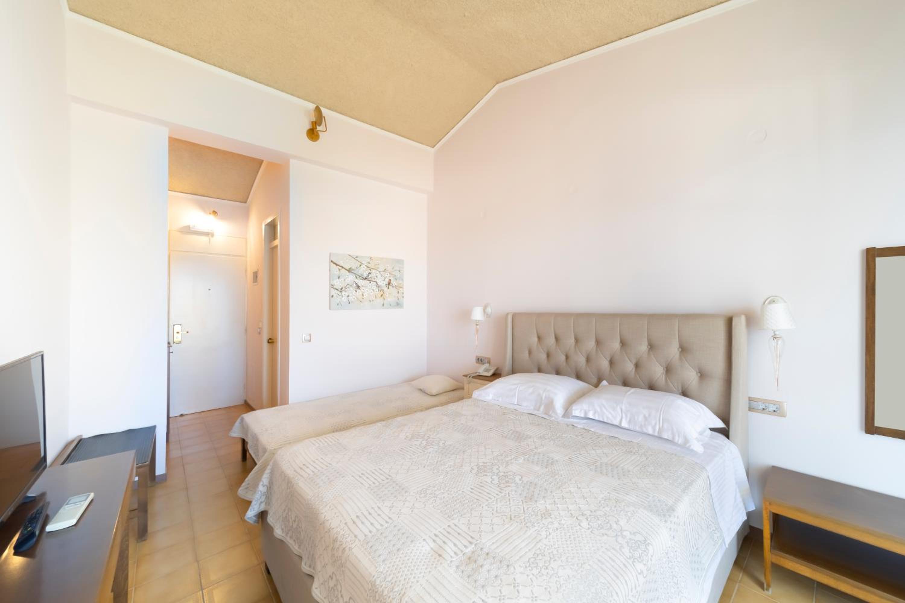 Deluxe, Double Bed, Sea View