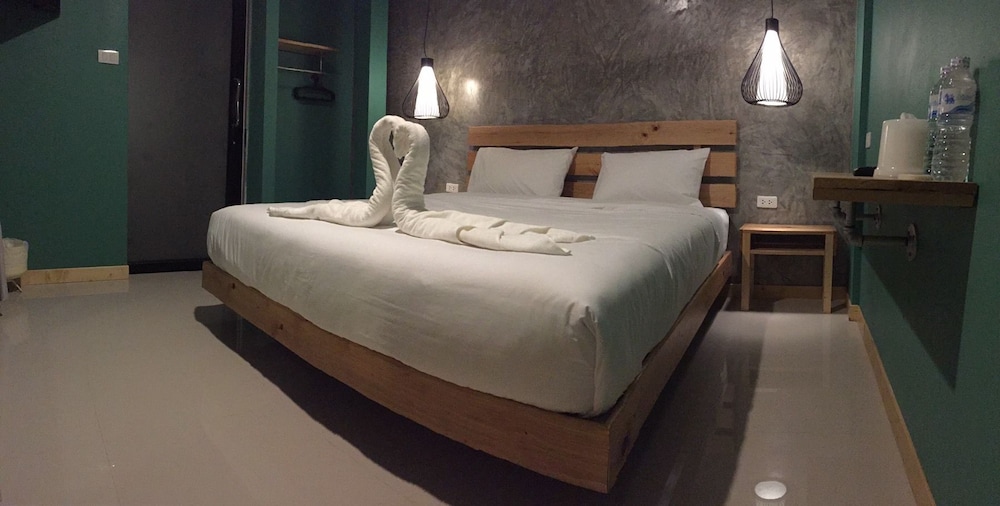 Standard, Double Bed