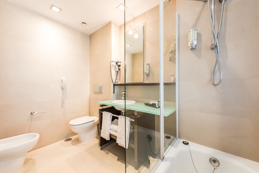 Mercader Hotel 44/50