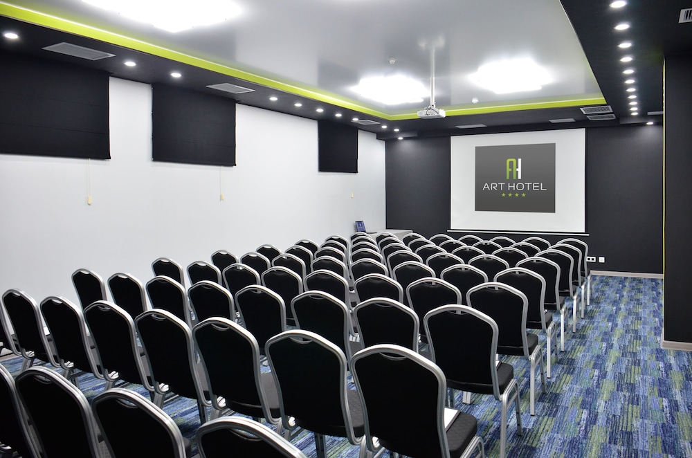 Art Hotel Bishkek 41/50