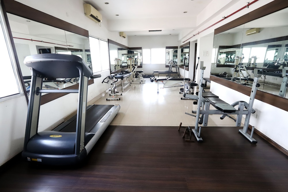 HOTEL RADHIKA REGENCY 25/50