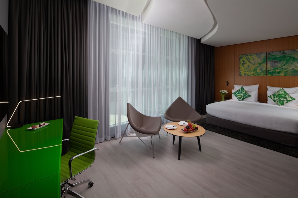 SKY GARDEN SUITE.
