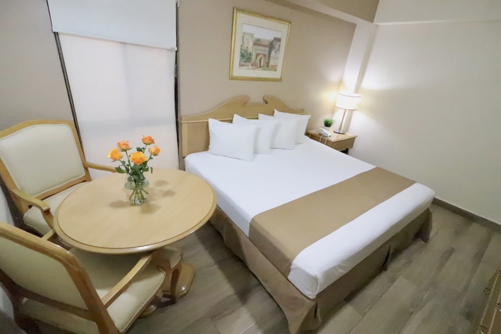 Hotel Madero Express 20/32