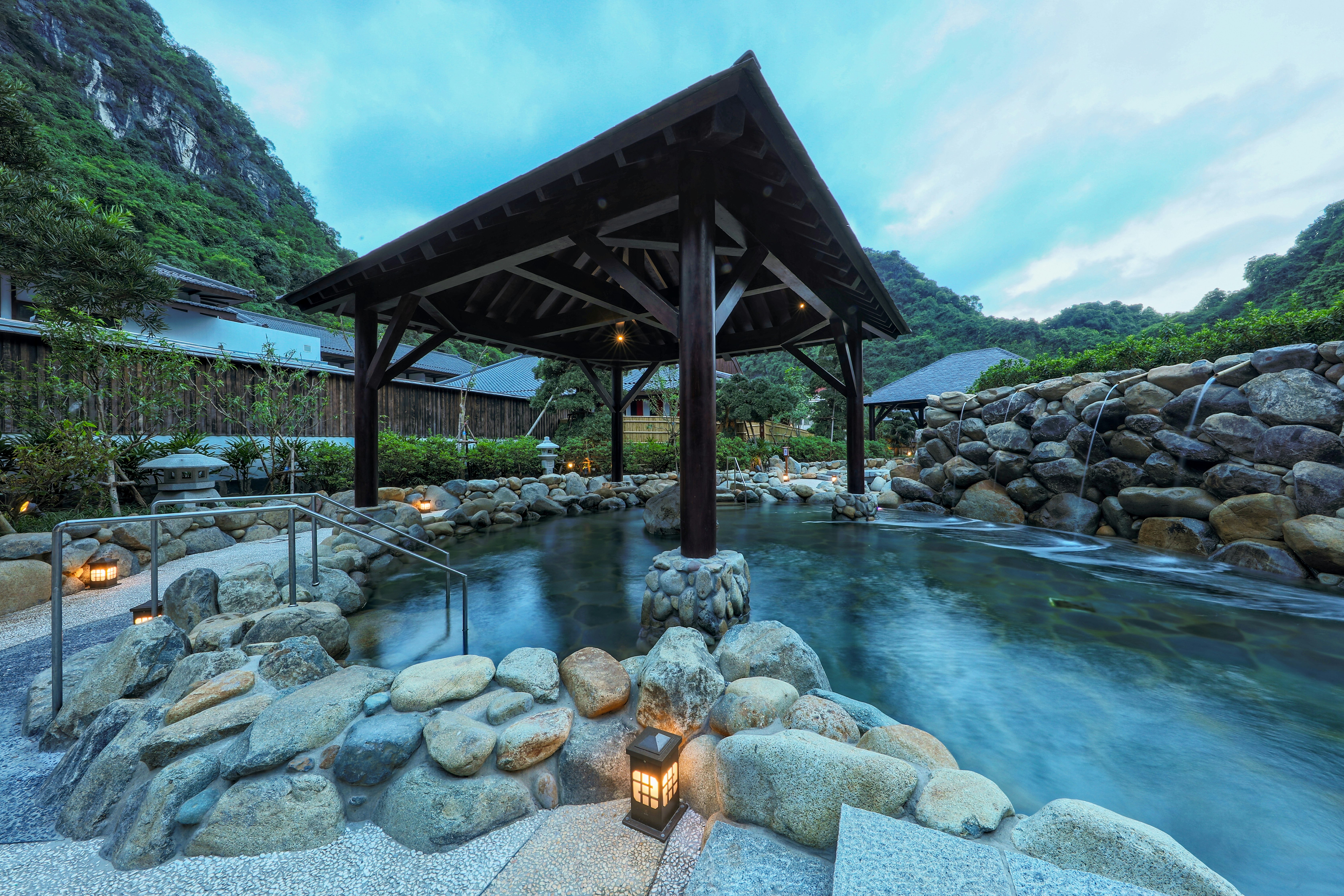 Hilton Quang Hanh Onsen Resort 46/74