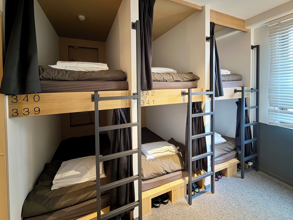 White Hostel Shinsaibashi 16/50