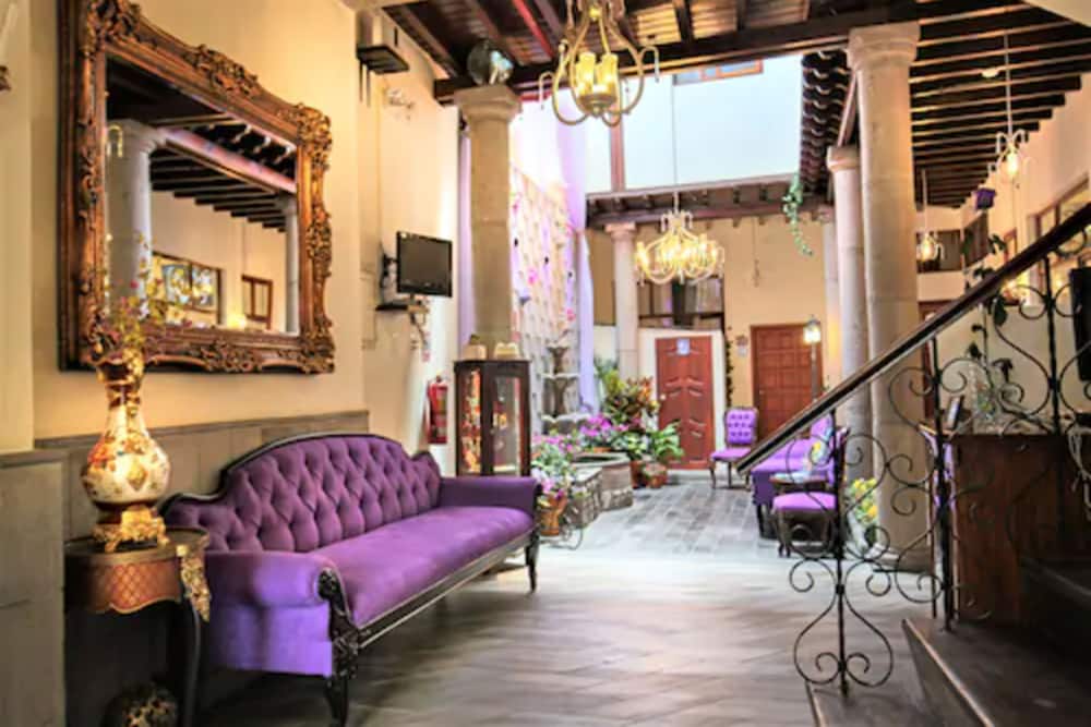 HOTEL COLONIAL SAN AGUSTIN 58/77
