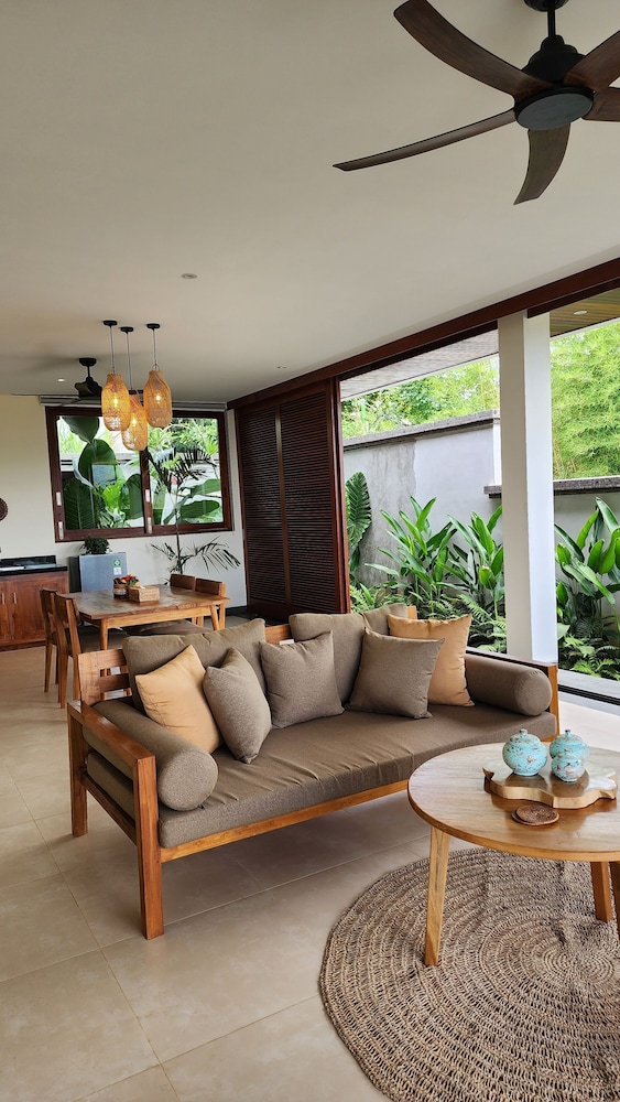 Sumberkima Hill Private Villa Retreat 28/50