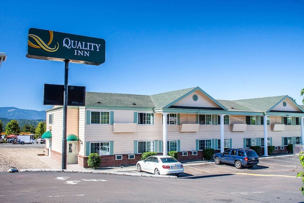 Quality Inn Grants Pass, OR 4/59
