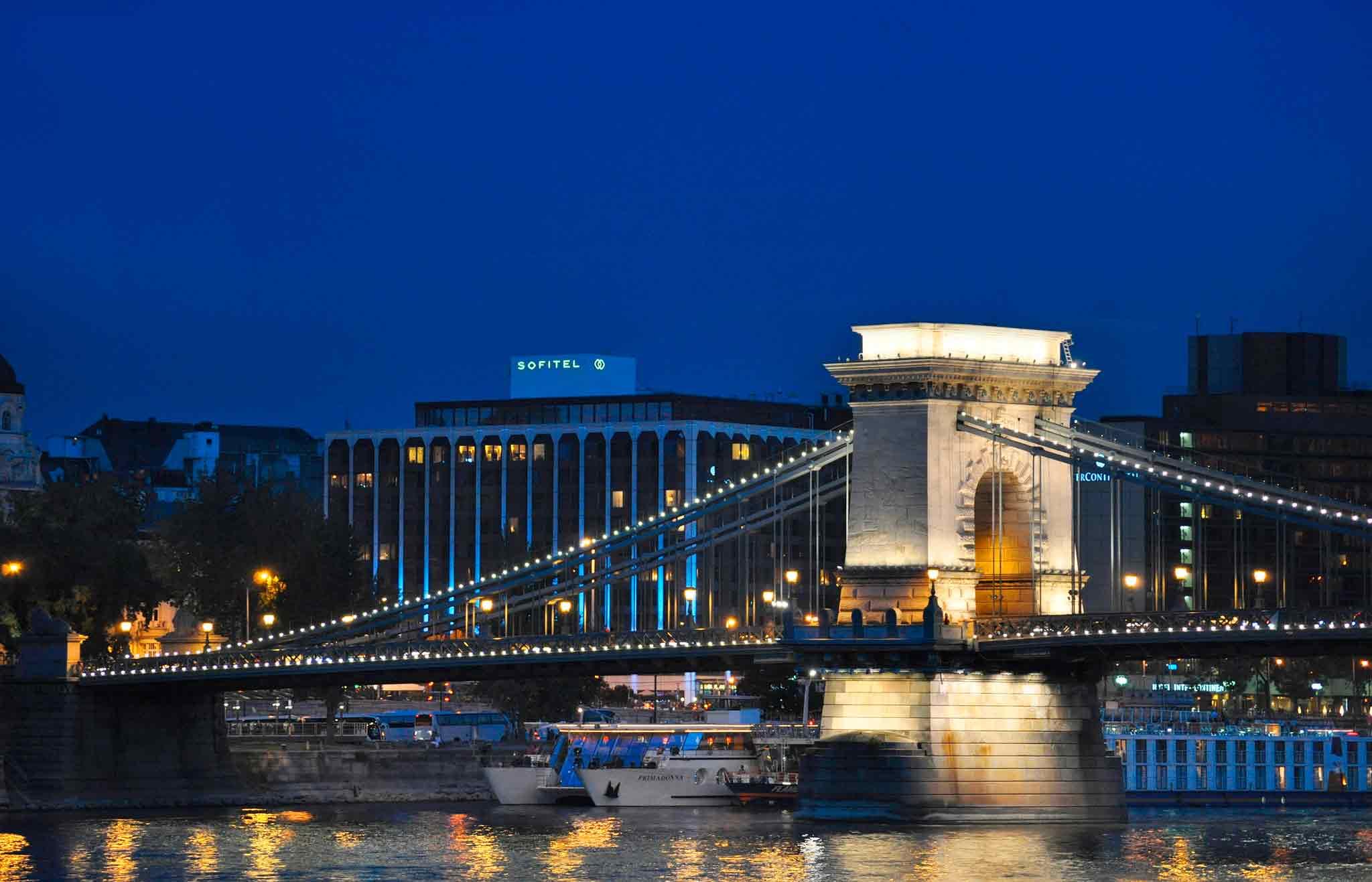 Sofitel Budapest Chain Bridge 4/50