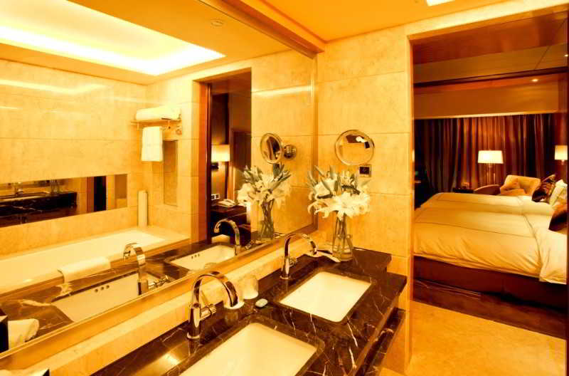 Gardenview Hotel 24/25
