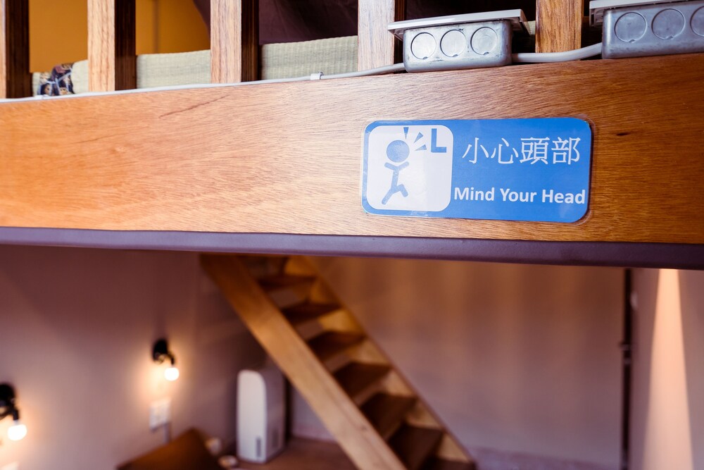 Local Backpacker Hostel 43/50