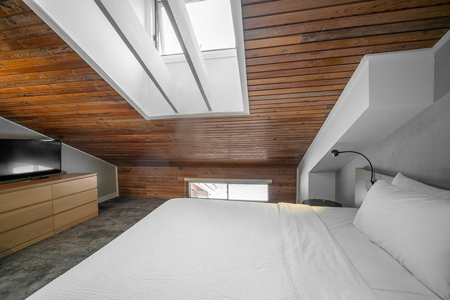 One Bedroom Condo w/ Loft