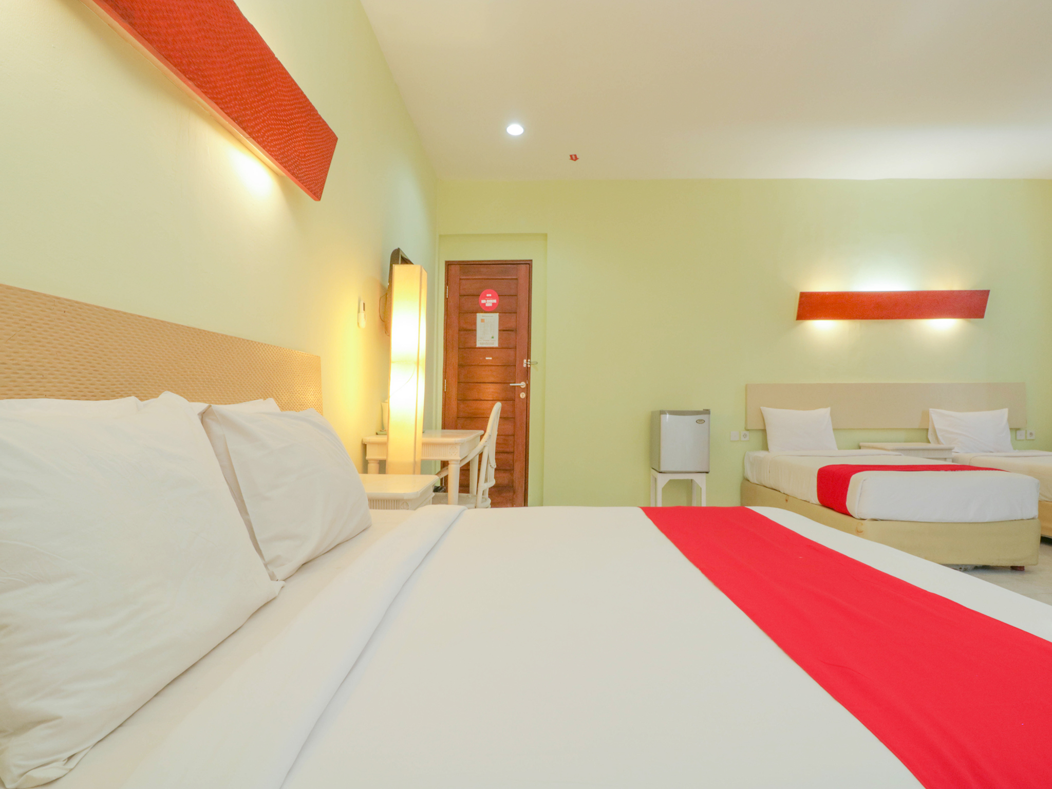 Oyo Flagship 2253 The Sunrise Sanur (Ex. Oyo 2253 The Sunrise Sanur) 15/56