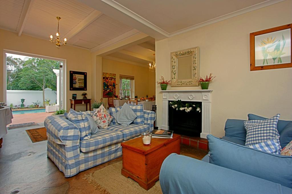 Morningside Cottage 19/28