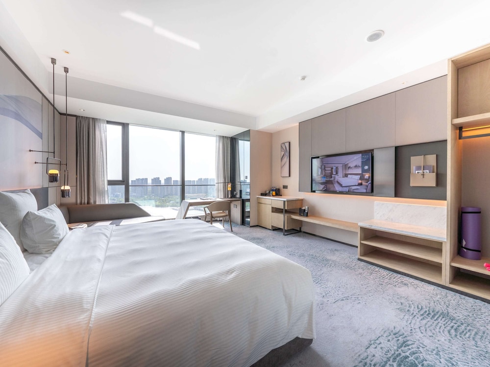 Pullman Jiaxing Pinghu Excellence 24/72