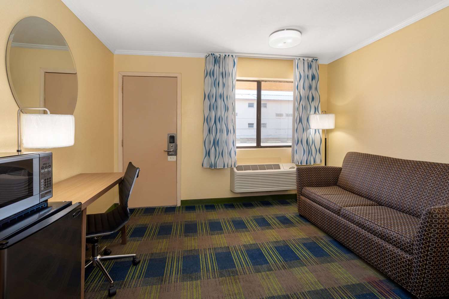 Days Inn by Wyndham Alamogordo/White Sands 14/22