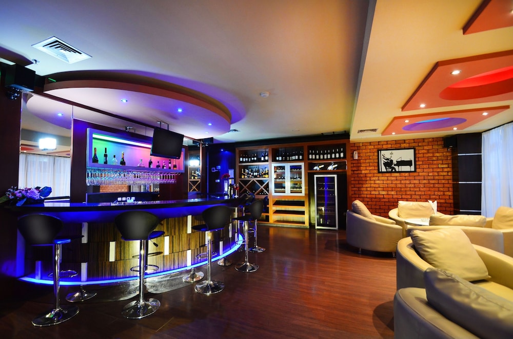 Aston Pontianak Hotel and Convention Center 10/45